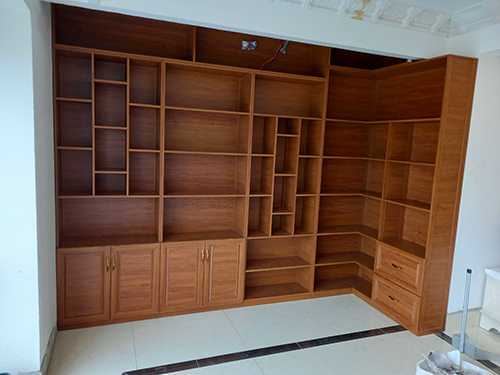 Tủ quần áo nhôm vân gỗ - Tủ Phúc Đạt - Công Ty TNHH Nhôm Kính Phúc Đạt